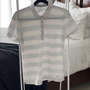 Women’s Nike Collar shirt